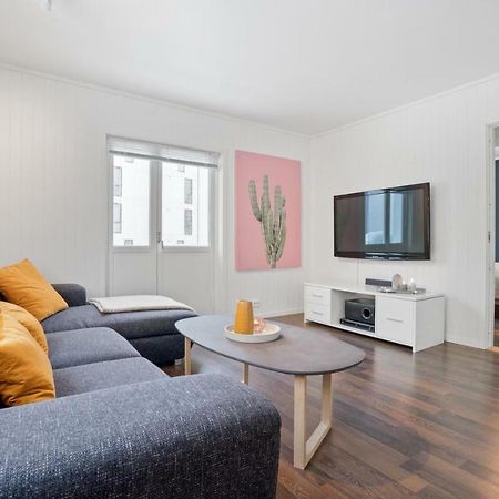 Modern Apartment ทรอมโซ ภายนอก รูปภาพ